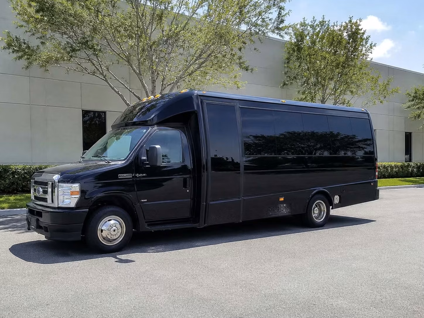 20 passenger minibus