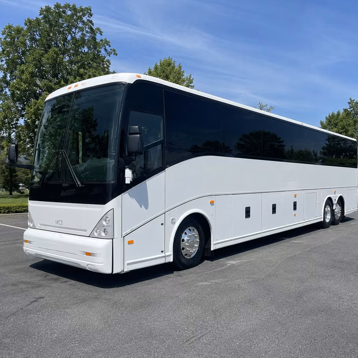 charter buses for large concert groups traveling from redding to sacramento or beyond
