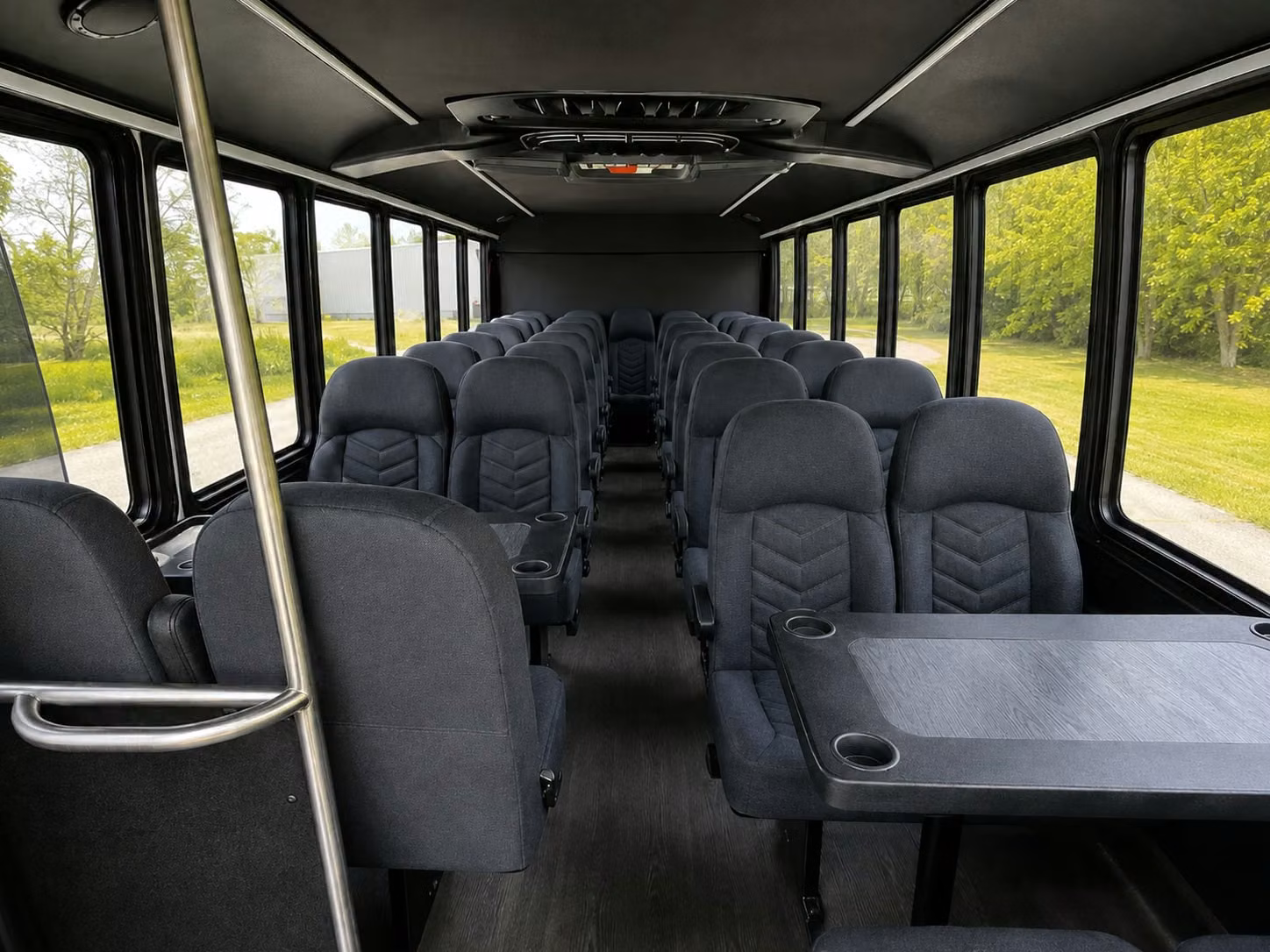 redding 20 passenger minibus rental