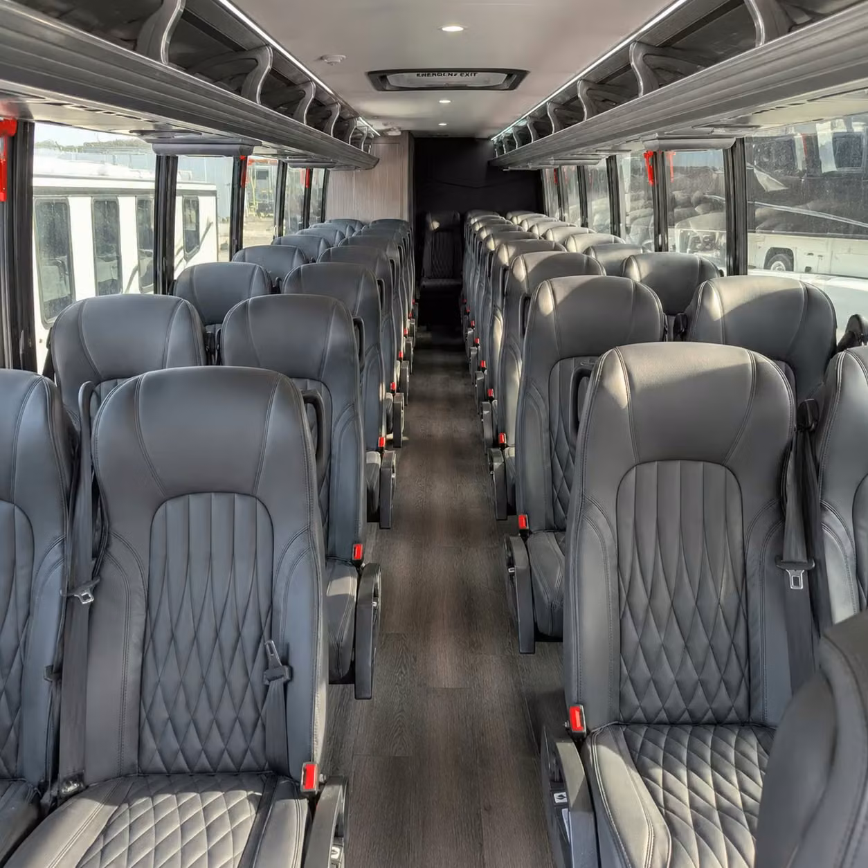 redding 25 passenger minibus rental