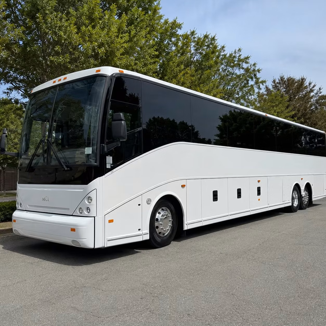 redding 56 passenger charter bus rental