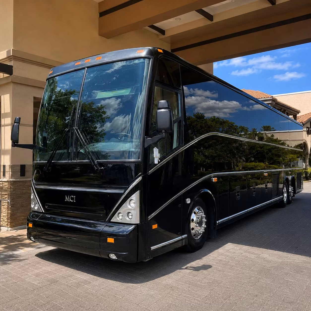 redding corporate event shuttle bus service for teams conferences and commuters